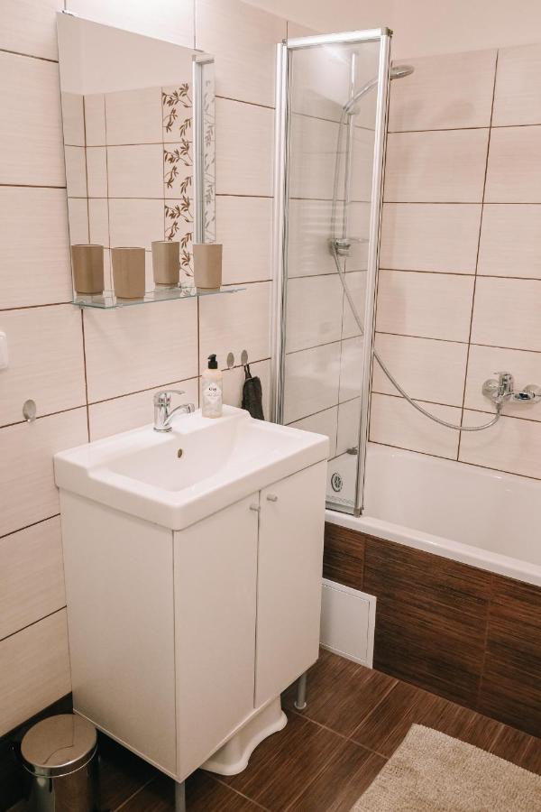 Apartmány u kostela v patře Lipová-lázně Exterior foto