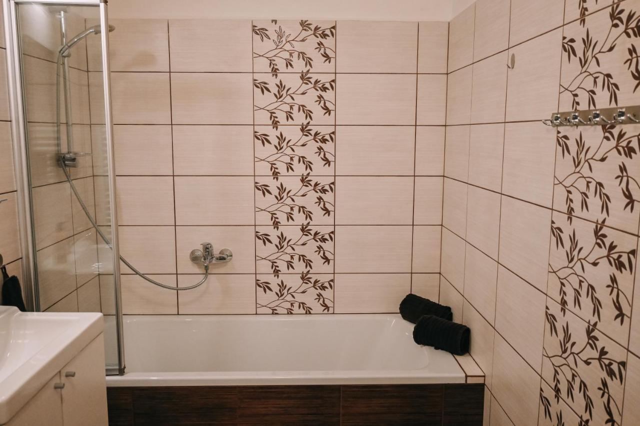 Apartmány u kostela v patře Lipová-lázně Exterior foto